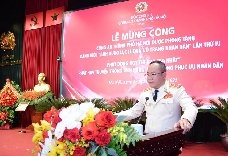 Công an thành phố Hà Nội đón nhận danh hiệu Anh hùng lực lượng vũ trang Nhân dân lần thứ IV- Ảnh 5.
