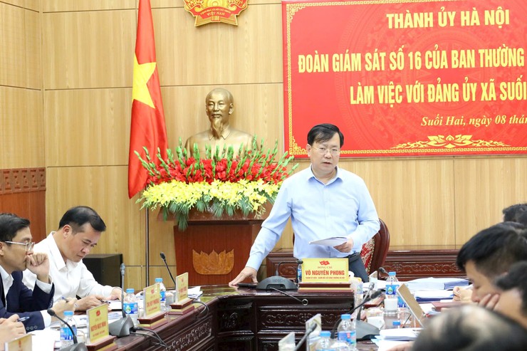 Đoàn giám sát số 16 của Ban Thường vụ Thành ủy Hà Nội làm việc với xã Suối Hai- Ảnh 1.