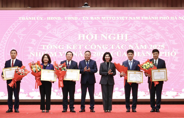 Tạo chuyển biến thực chất trong từng lĩnh vực, địa bàn đáp ứng yêu cầu nhiệm vụ trong giai đoạn mới- Ảnh 2.