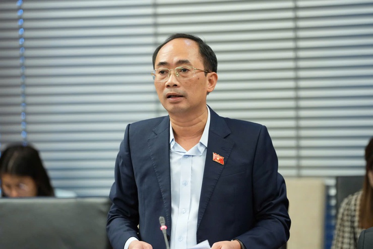 Đoàn Đại biểu Quốc hội Hà Nội thảo luận tại tổ về hợp nhất 3 chương trình mục tiêu quốc gia- Ảnh 2.