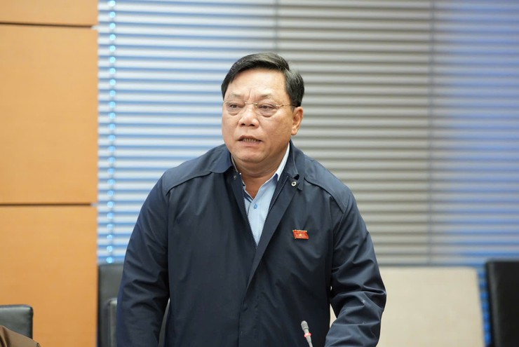 Đoàn Đại biểu Quốc hội Hà Nội thảo luận tại tổ về hợp nhất 3 chương trình mục tiêu quốc gia- Ảnh 3.