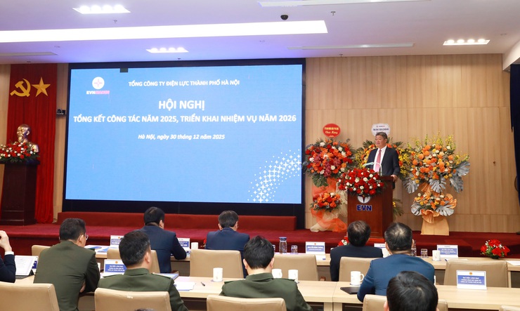 EVNHANOI quyết tâm bảo đảm điện cho mục tiêu tăng trưởng trên 11% năm 2026- Ảnh 3.