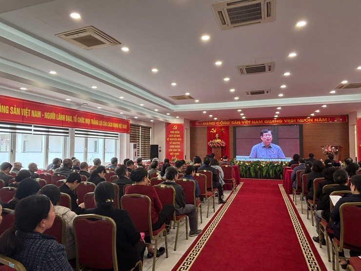 UBND phường Phúc Lợi tổ chức Hội nghị đối thoại về giải quyết thủ tục hành chính với các tổ chức, cá nhân trên địa bàn phường.- Ảnh 2.