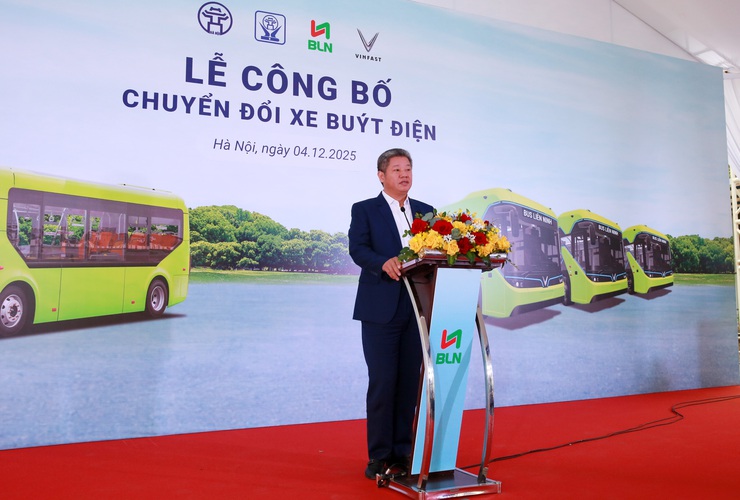 Công ty Vận tải Liên Ninh chuyển đổi 100% đội xe hiện hữu sang xe buýt điện VinFast- Ảnh 4.