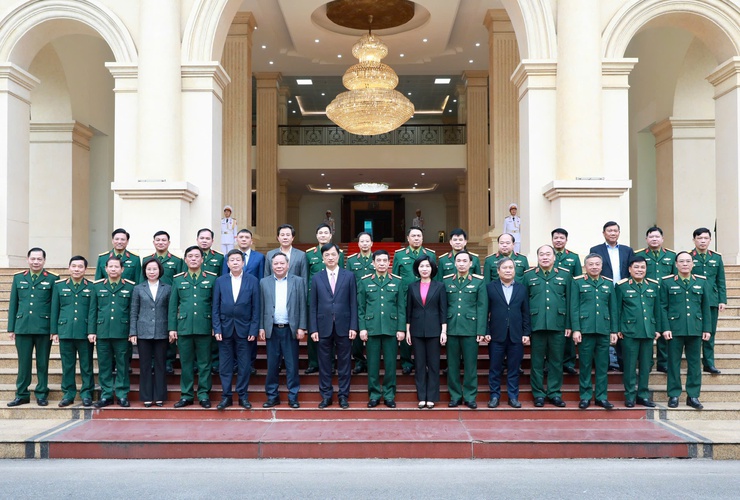 Đồng chí Nguyễn Duy Ngọc giữ chức Bí thư Đảng ủy Bộ Tư lệnh Thủ đô Hà Nội- Ảnh 4.