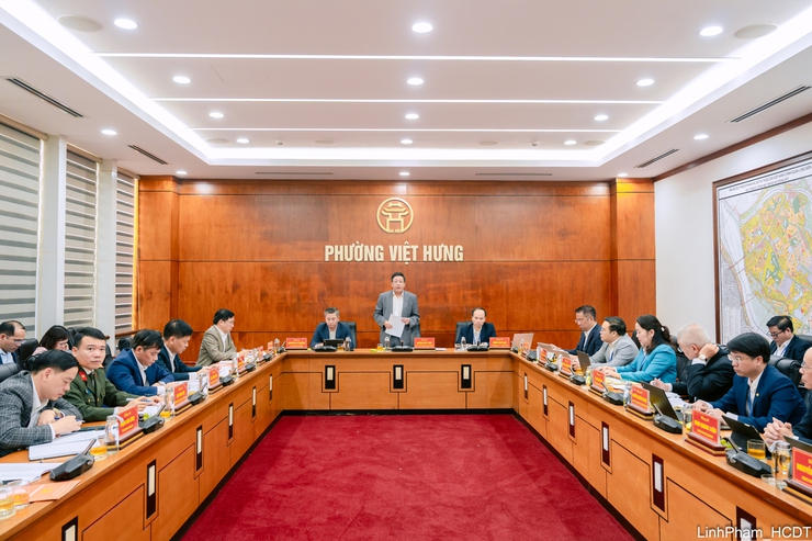 Hanoi delegation works with Viet Hung Ward- Ảnh 1.