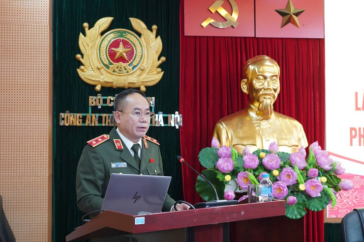 Hội thảo lấy ý kiến hoàn thiện dự thảo Đề án phát triển đô thị thông minh thành phố Hà Nội- Ảnh 1.