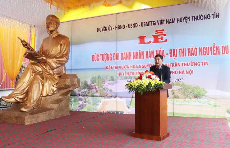 Huyện Thường Tín: Tượng đài Đại thi hào Nguyễn Du sẽ được đặt tại vườn hoa Nguyễn Du- Ảnh 1.