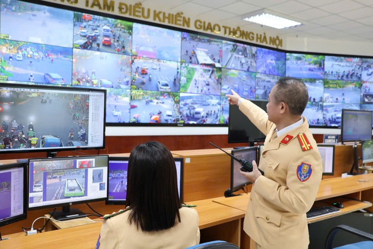 Hà Nội: Tăng cường xử lý vi phạm giao thông qua hệ thống camera giám sát- Ảnh 1.
