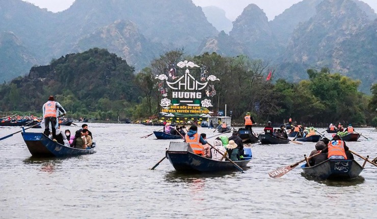 Triển khai “Tuần lễ văn hóa - du lịch” Lễ hội chùa Hương 2025- Ảnh 2.