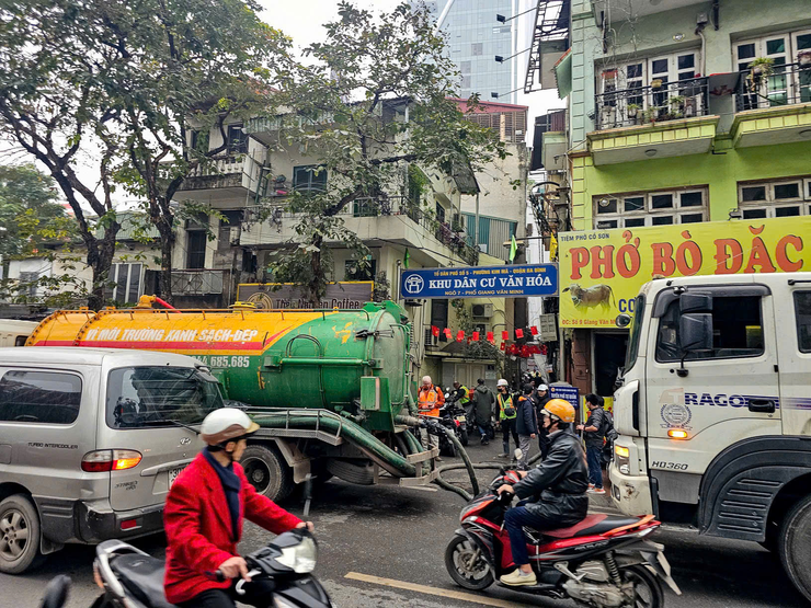 Lý giải việc phụ gia bị phun lên mặt đất trong khi đào hầm đường sắt Nhổn- ga Hà Nội- Ảnh 3.