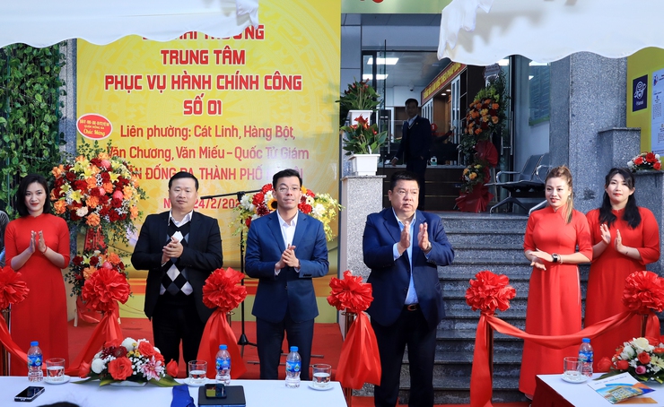 Khai trương Trung tâm Phục vụ hành chính công số 1 quận Đống Đa- Ảnh 3.