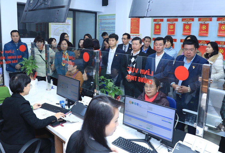 Khai trương Trung tâm Phục vụ hành chính công số 1 quận Đống Đa- Ảnh 5.