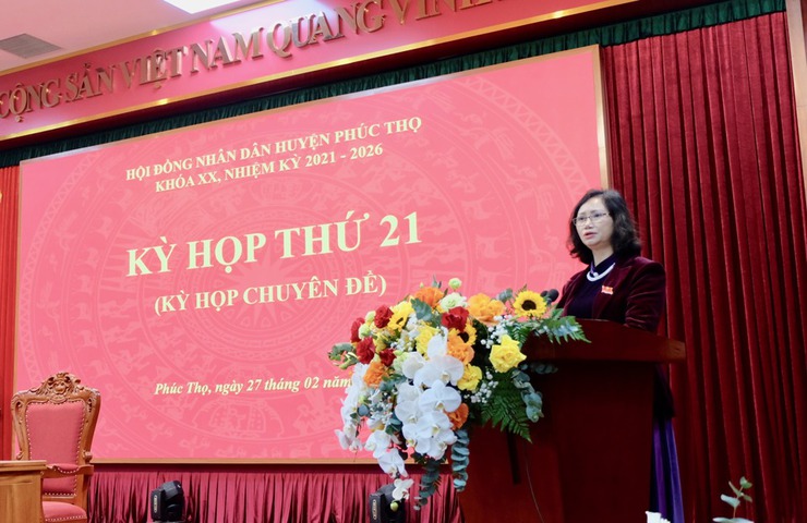Huyện Phúc Thọ tinh gọn bộ máy hành chính, giảm 2 phòng chuyên môn- Ảnh 1.