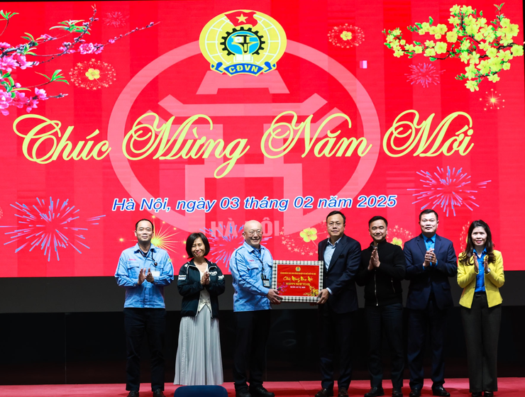 Chủ tịch Liên đoàn Lao động Thành phố Phạm Quang Thanh kiểm tra, nắm bắt tình hình lao động sau kỳ nghỉ Tết- Ảnh 1.