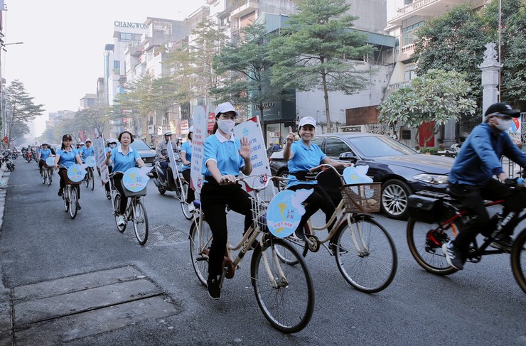 Thông tin chỉ đạo, điều hành của UBND thành phố Hà Nội, Chủ tịch UBND thành phố Hà Nội (Ngày 05/02/2025)- Ảnh 1.