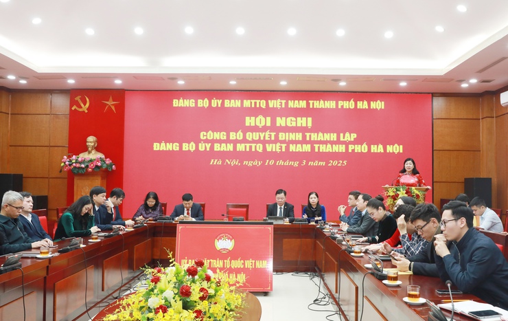 Hanoi launches Party Committee of municipal Fatherland Front- Ảnh 2. Hanoi launches Party Committee of municipal Fatherland Front- Ảnh 2.