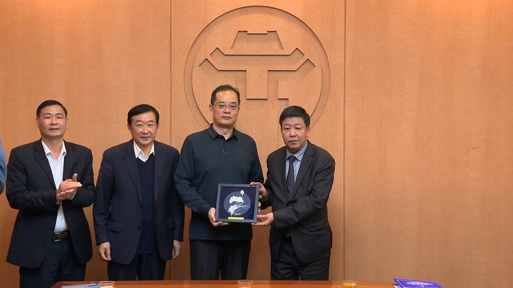 Phó Chủ tịch UBND Thành phố Dương Đức Tuấn tiếp Đoàn Doanh nghiệp tỉnh Giang Tô, Trung Quốc- Ảnh 2.