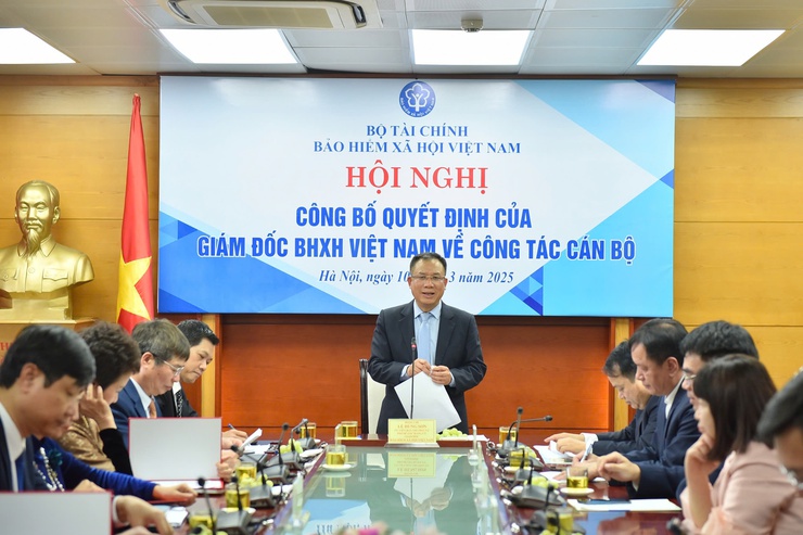 Ông Nguyễn Ngọc Huyến được bổ nhiệm làm Giám đốc Bảo hiểm xã hội khu vực I- Ảnh 2.
