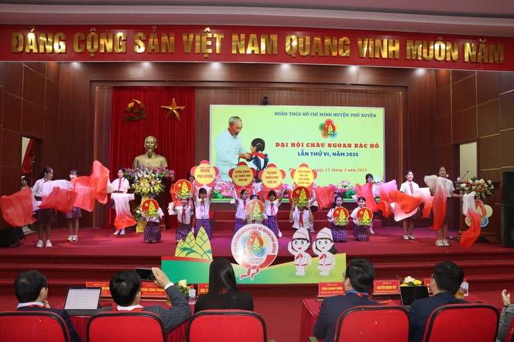 Phú Xuyên: 55.980 em đội viên được nhận chuyên hiệu “Cháu ngoan bác Hồ - chủ nhân Thăng long”- Ảnh 4.