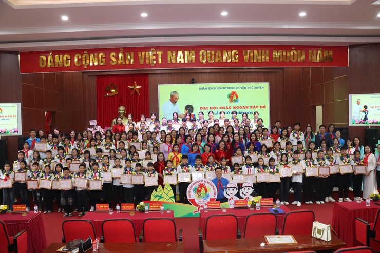 Phú Xuyên: 55.980 em đội viên được nhận chuyên hiệu “Cháu ngoan bác Hồ - chủ nhân Thăng long”- Ảnh 8.