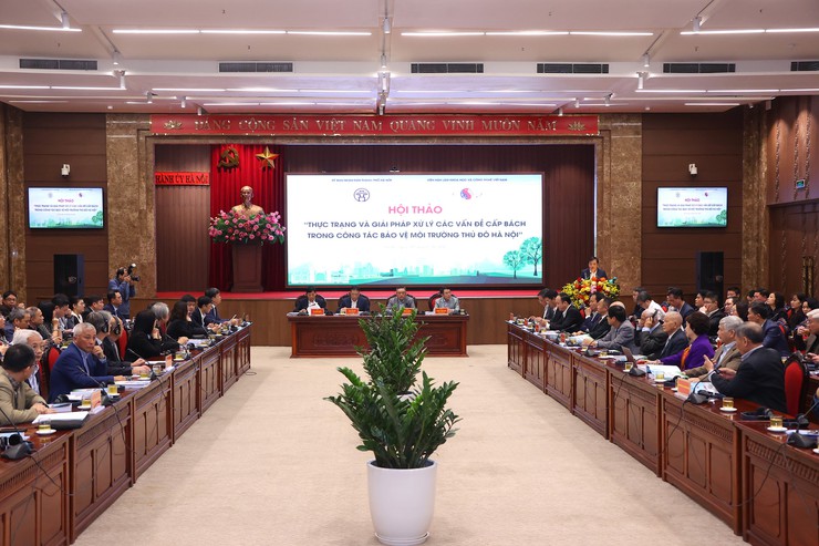 Hà Nội tiếp tục tham vấn các chuyên gia để giải "bài toán" về bảo vệ môi trường- Ảnh 4.