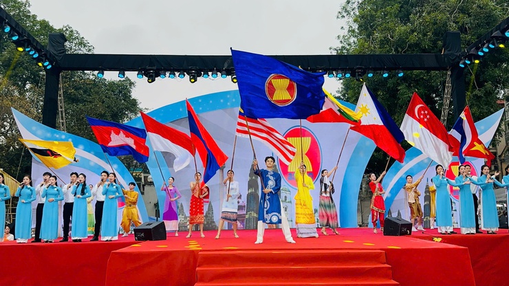 Festival “Phụ nữ Thủ đô vì hòa bình, phát triển” năm 2025- Ảnh 1.