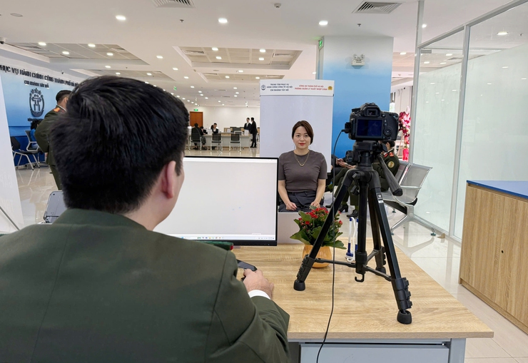 Chi nhánh Trung tâm Phục vụ hành chính công: Dấu ấn quan trọng trong công tác cải cách thủ tục hành chính- Ảnh 2.