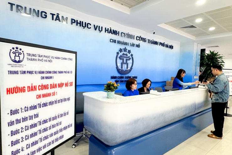 Chi nhánh Trung tâm Phục vụ hành chính công: Dấu ấn quan trọng trong công tác cải cách thủ tục hành chính- Ảnh 1.