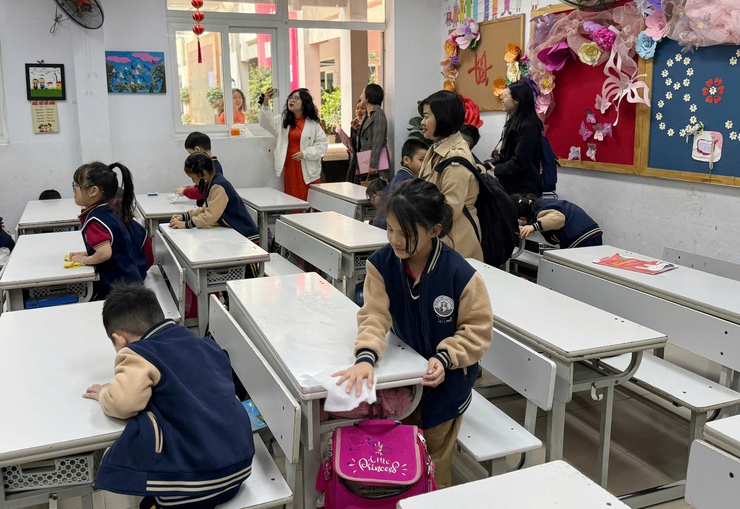 Phát động Ngày cao điểm “Chiến sĩ nhí xây dựng trường học Sáng-Xanh-Sạch-Đẹp”- Ảnh 4.