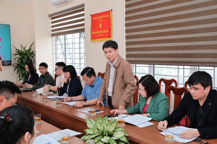 Tăng tốc tiêm vắc xin phòng bệnh sởi cho trẻ vào cả thứ Bảy và Chủ Nhật- Ảnh 1.