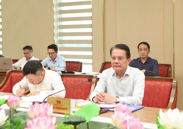 Chuyển đổi số trong các cơ quan đảng, đoàn thể: Nhiệm vụ cấp bách, quyết tâm cao- Ảnh 1.