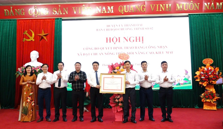Thanh Oai: Trao bằng công nhận cho 4 xã nông thôn mới nâng cao, kiểu mẫu- Ảnh 2.