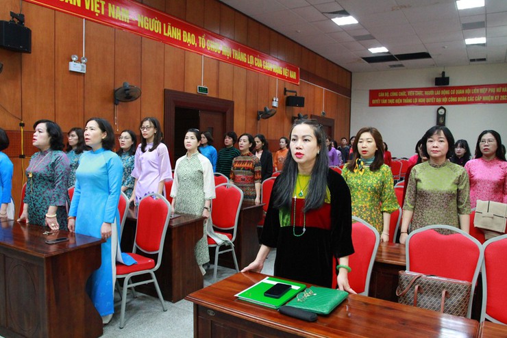 "Tuần Lễ Áo Dài" năm 2025: Tôn vinh văn hóa và Phụ nữ Việt- Ảnh 2.
