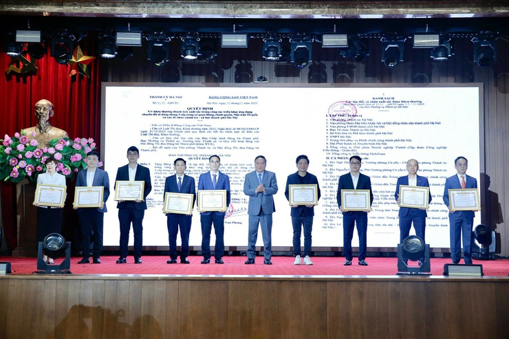 4 đơn vị ký cam kết tiên phong về chuyển đổi số- Ảnh 3.