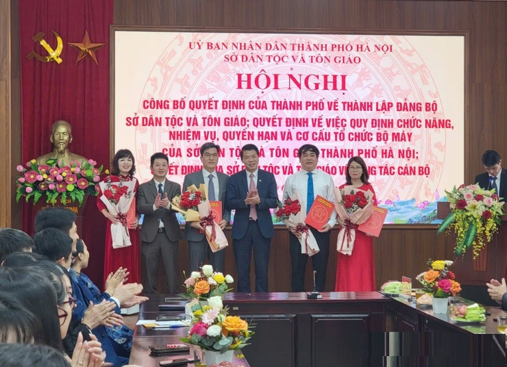 Hà Nội công bố chức năng, nhiệm vụ của Sở Dân tộc và Tôn giáo- Ảnh 1.