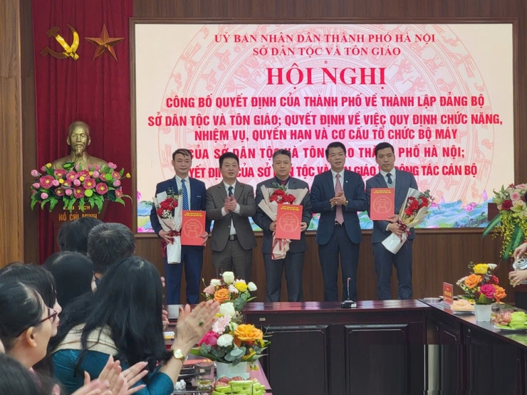 Hà Nội công bố chức năng, nhiệm vụ của Sở Dân tộc và Tôn giáo- Ảnh 3.