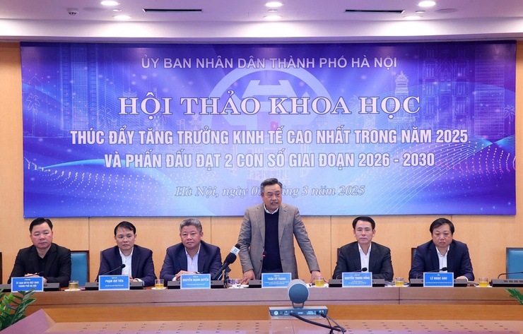 Hà Nội tham vấn các chuyên gia, nhà khoa học để thúc đẩy tăng trưởng kinh tế cao nhất- Ảnh 2.