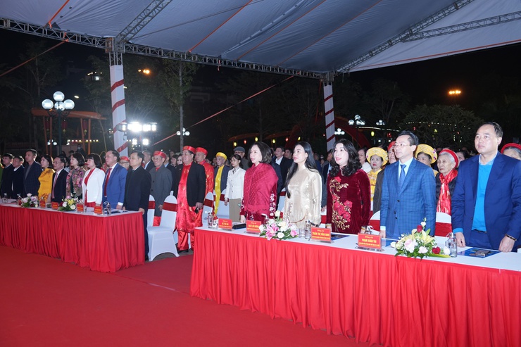 Trang trọng Lễ đón nhận Bằng xếp hạng Di tích lịch sử văn hóa cấp thành phố -  Đền Kim Quan- Ảnh 5.