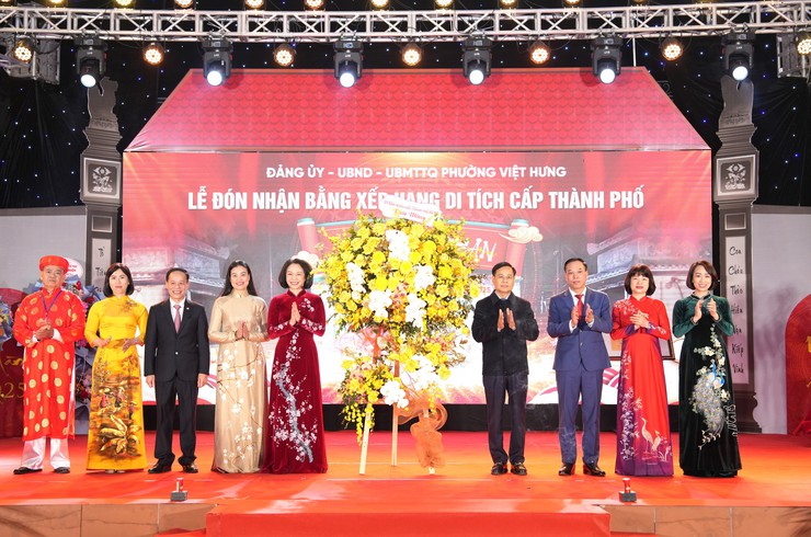 Trang trọng Lễ đón nhận Bằng xếp hạng Di tích lịch sử văn hóa cấp thành phố -  Đền Kim Quan- Ảnh 9.