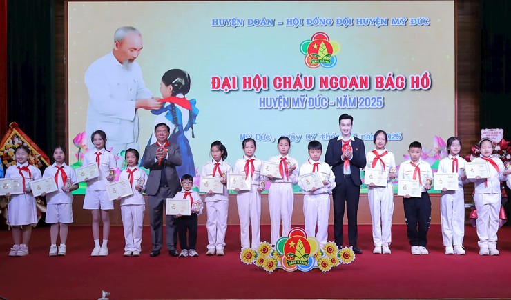 Tuyên dương 84 "Cháu ngoan Bác Hồ" tiêu biểu huyện Mỹ Đức- Ảnh 1.