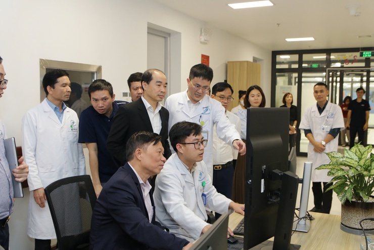Hanoi pushes for digitalization in healthcare sector- Ảnh 1.