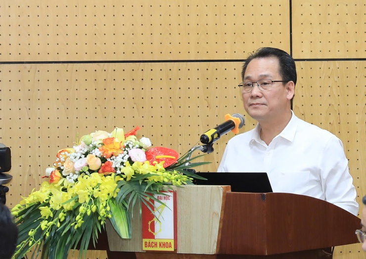 Đẩy mạnh ứng dụng khoa học công nghệ, chuyển đổi số trong cơ sở giáo dục đại học, cao đẳng- Ảnh 2.