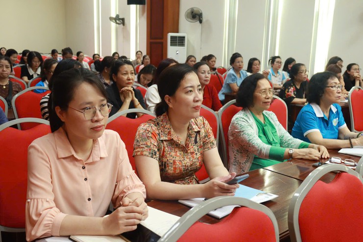Nâng cao nhận thức an toàn thực phẩm cho phụ nữ Thủ đô- Ảnh 2.