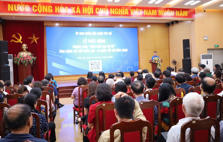 Tây Hồ phát động phong trào “Bình dân học vụ số”- Ảnh 2.
