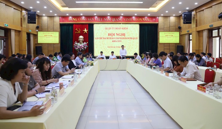 Hoàn Kiếm: Thu ngân sách nhà nước quý I/2025 ước đạt hơn 13 nghìn tỷ đồng- Ảnh 1.