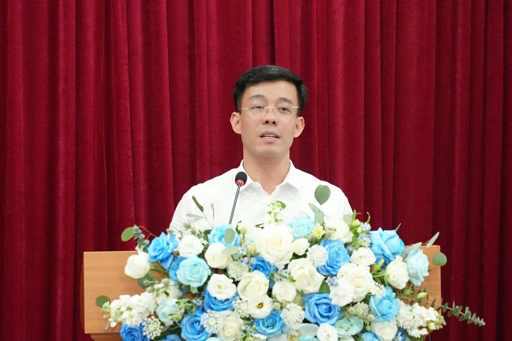 Trung tâm Phục vụ hành chính công Thành phố tiếp nhận các sản phẩm công nghệ ứng dụng Chuyển đổi số- Ảnh 1.