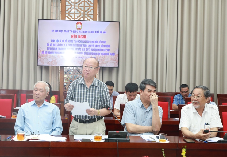 Đề xuất tăng gấp đôi mức xử phạt một số hành vi vi phạm lĩnh vực bảo vệ môi trường và đất đai- Ảnh 2.