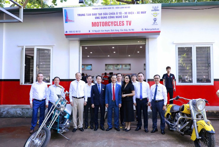 TRƯỜNG CAO ĐẲNG ĐIỆN TỬ - ĐIỆN LẠNH HÀ NỘI TĂNG TỐC CẢI CÁCH HÀNH CHÍNH TRONG QUÝ I NĂM 2025- Ảnh 1.