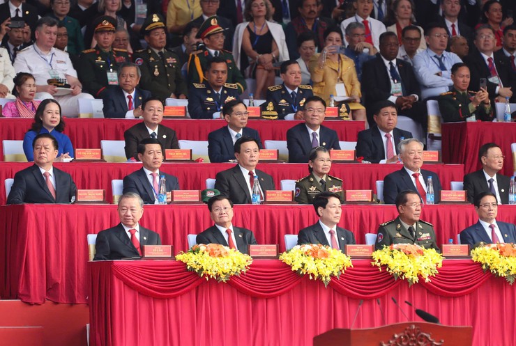 Trọng thể Lễ kỷ niệm 50 năm Ngày Giải phóng miền Nam, thống nhất đất nước- Ảnh 5.